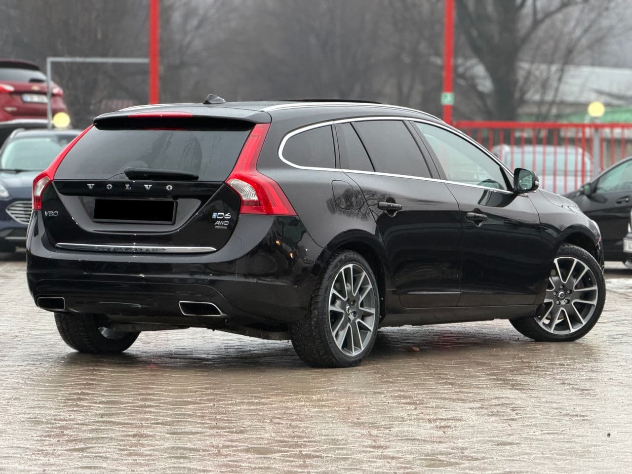 Volvo V 60 2013 — Миниатюра 2