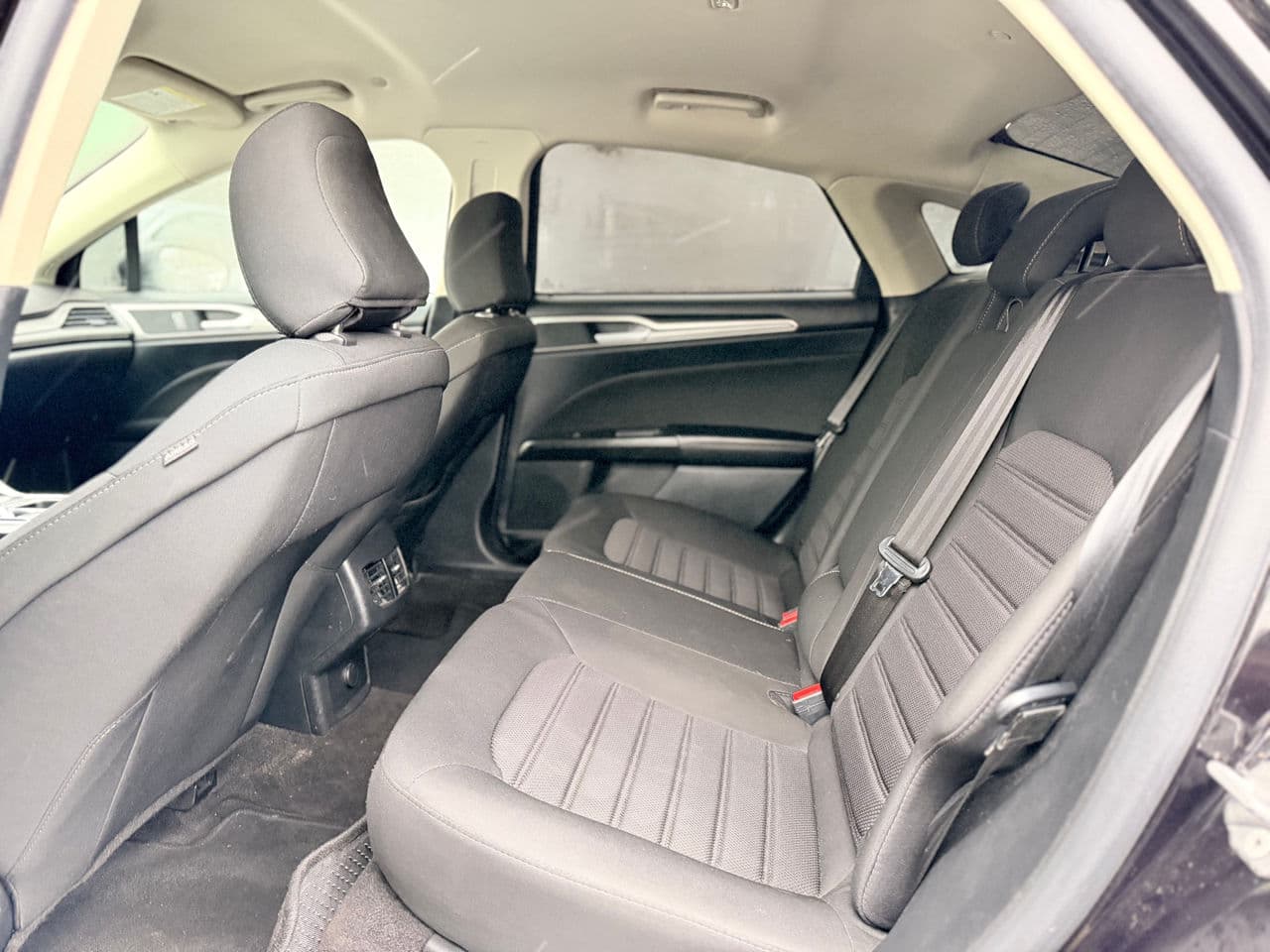 Ford Fusion 2020 — Миниатюра 15