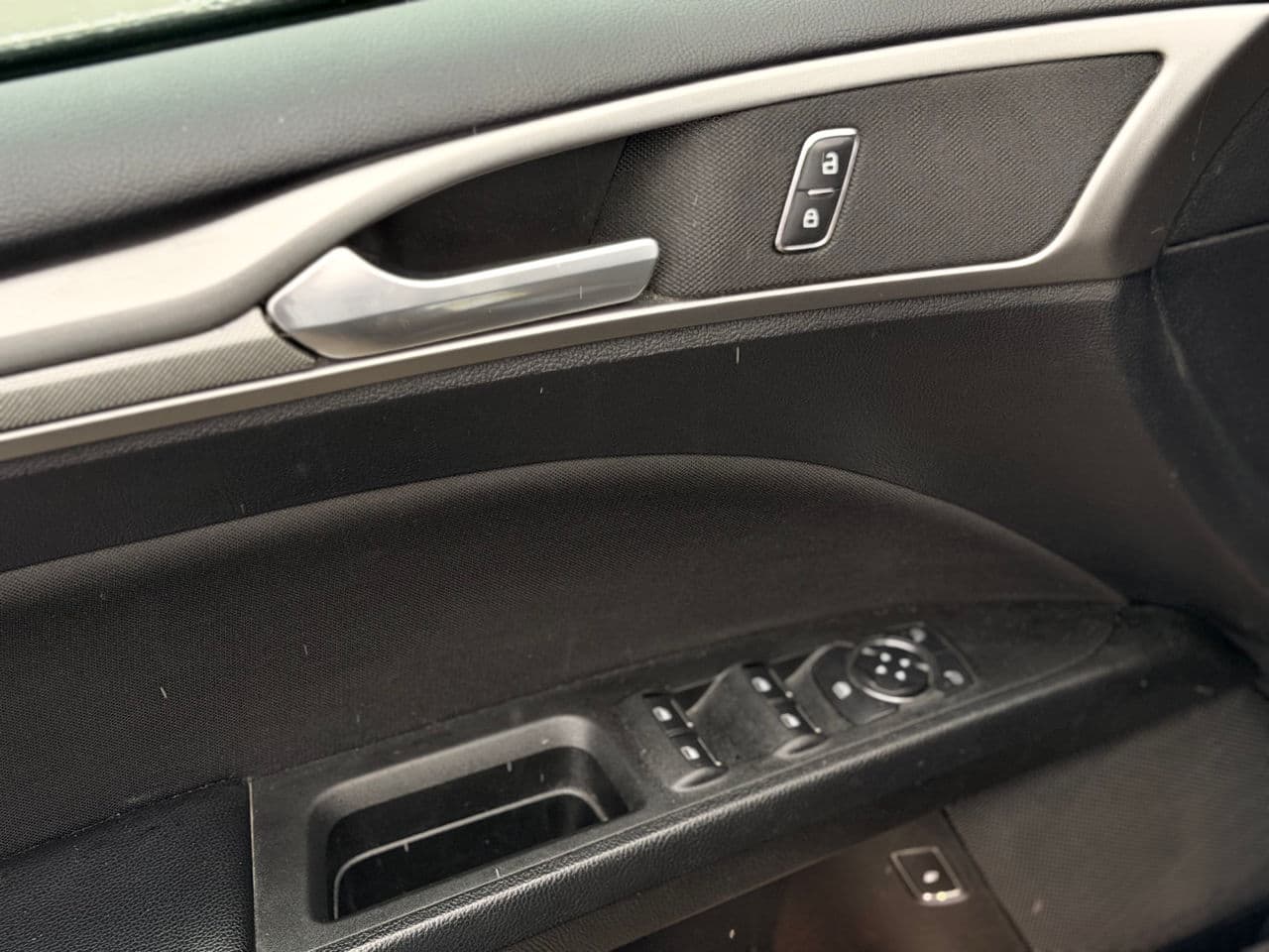 Ford Fusion 2020 — Миниатюра 7