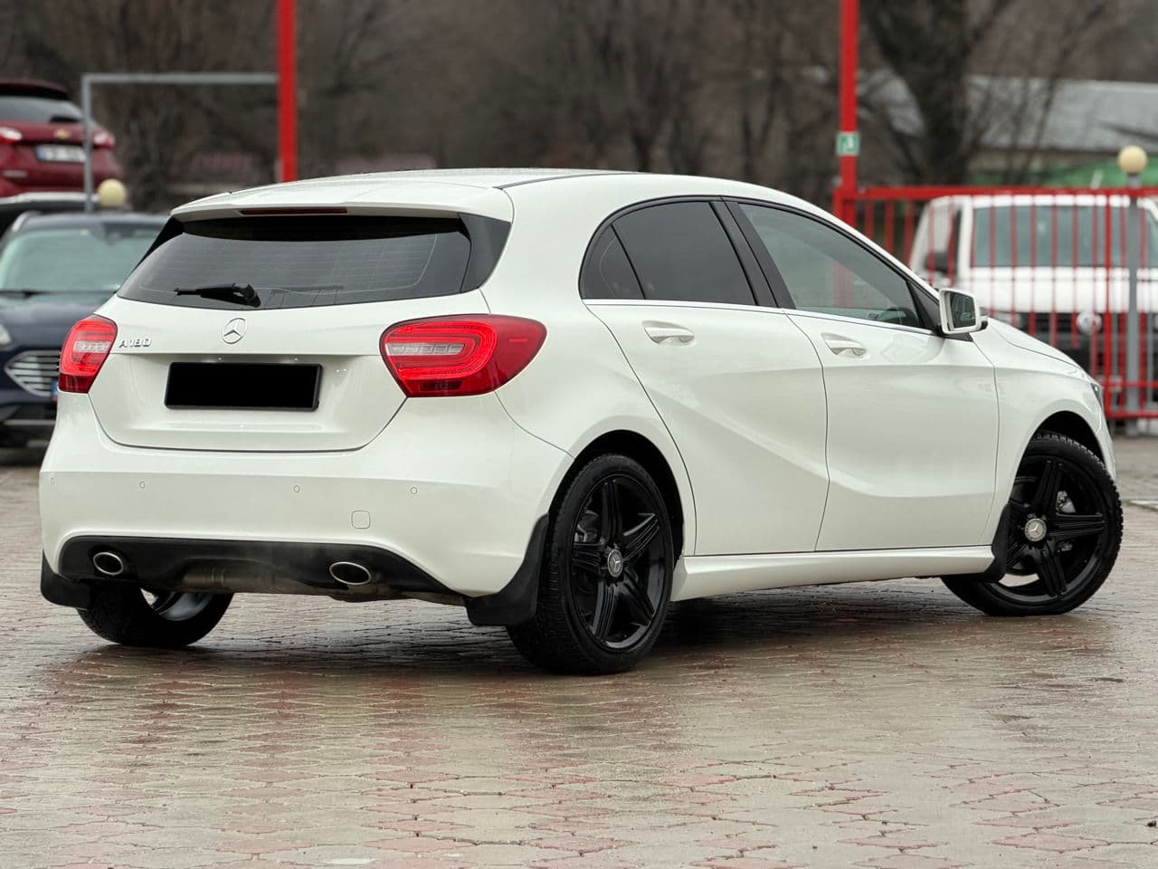 Mercedes A 180 2015 — Миниатюра 2