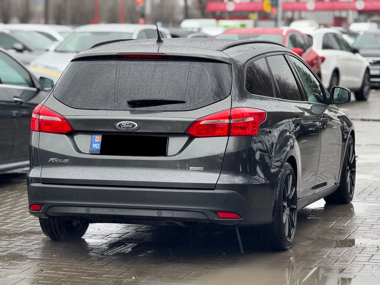 2016 Ford Focus — Miniatură 2