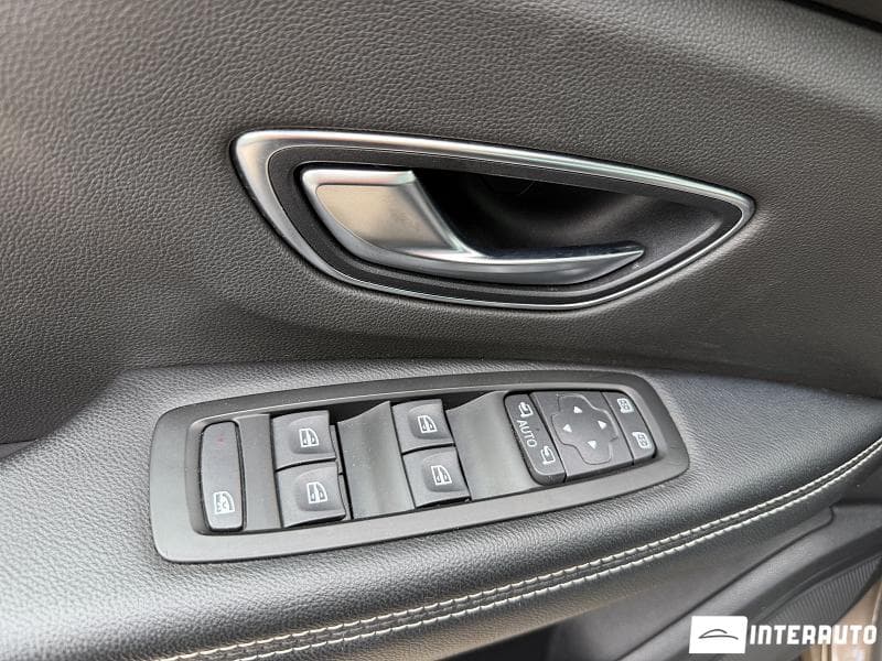 Renault Grand Scenic 2018 — Миниатюра 8
