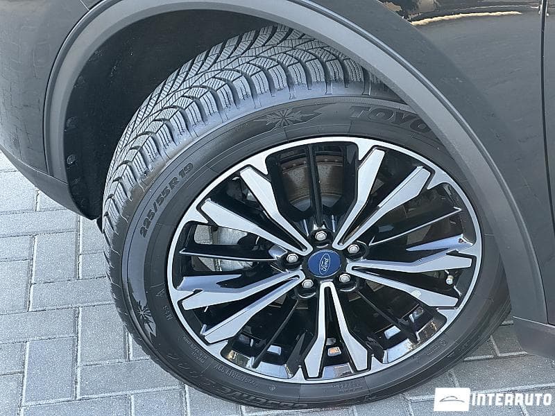 2021 Ford Escape — Miniatură 18