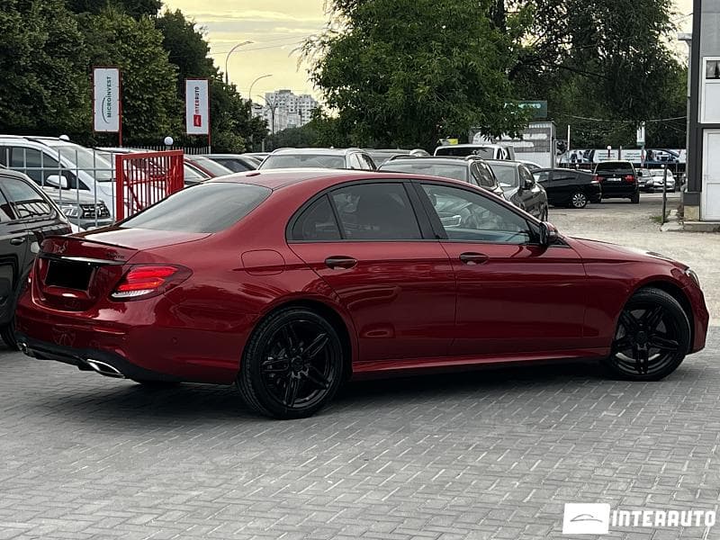 2016 Mercedes E 300 — Miniatură 2