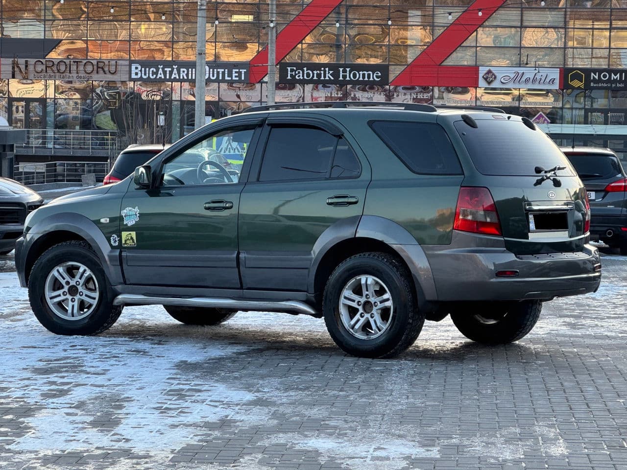 2004 Kia Sorento — Miniatură 4