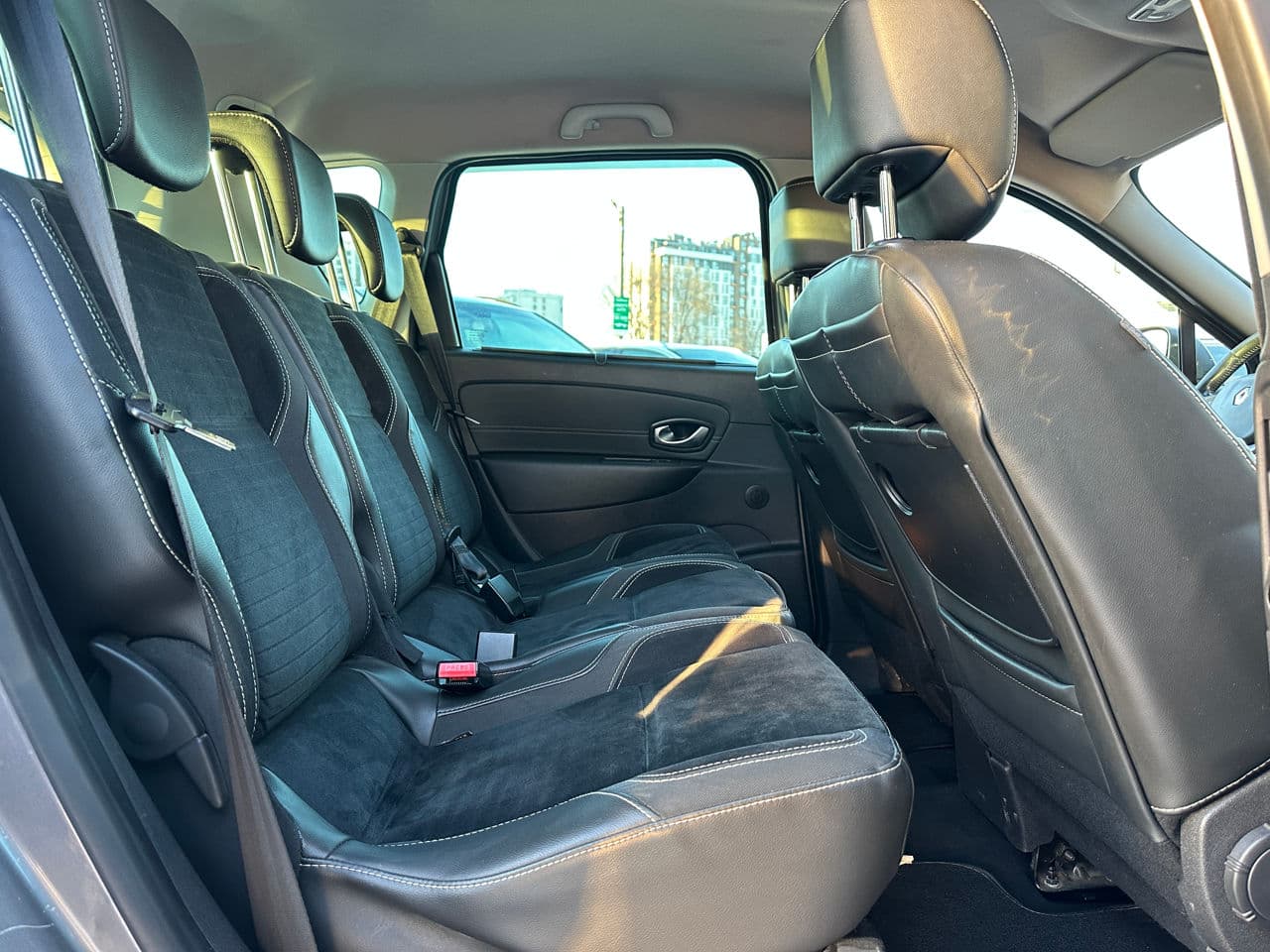 Renault Scenic X-Mode 2015 — Миниатюра 17