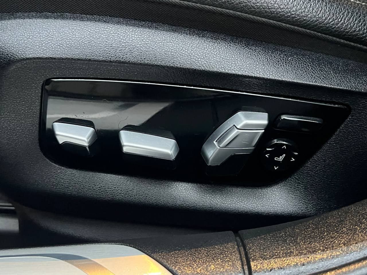 BMW 730 2018 — Миниатюра 17