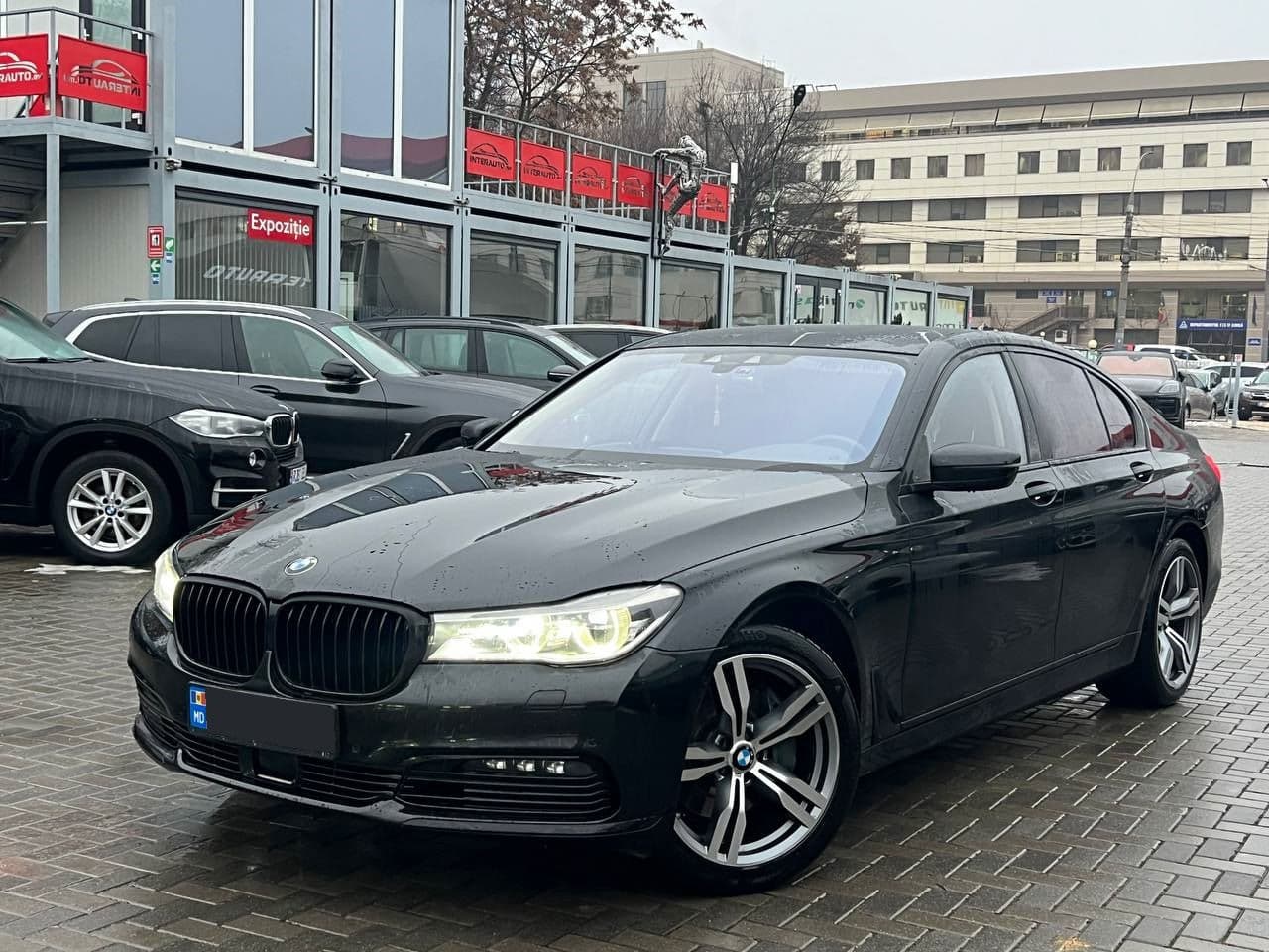 BMW 730 2018 — Миниатюра 3