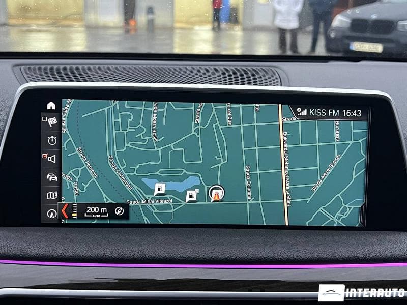 BMW 730 2018 — Миниатюра 12