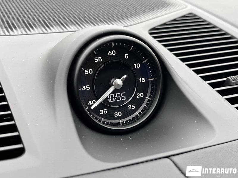 Porsche Cayenne 2026 — Миниатюра 14