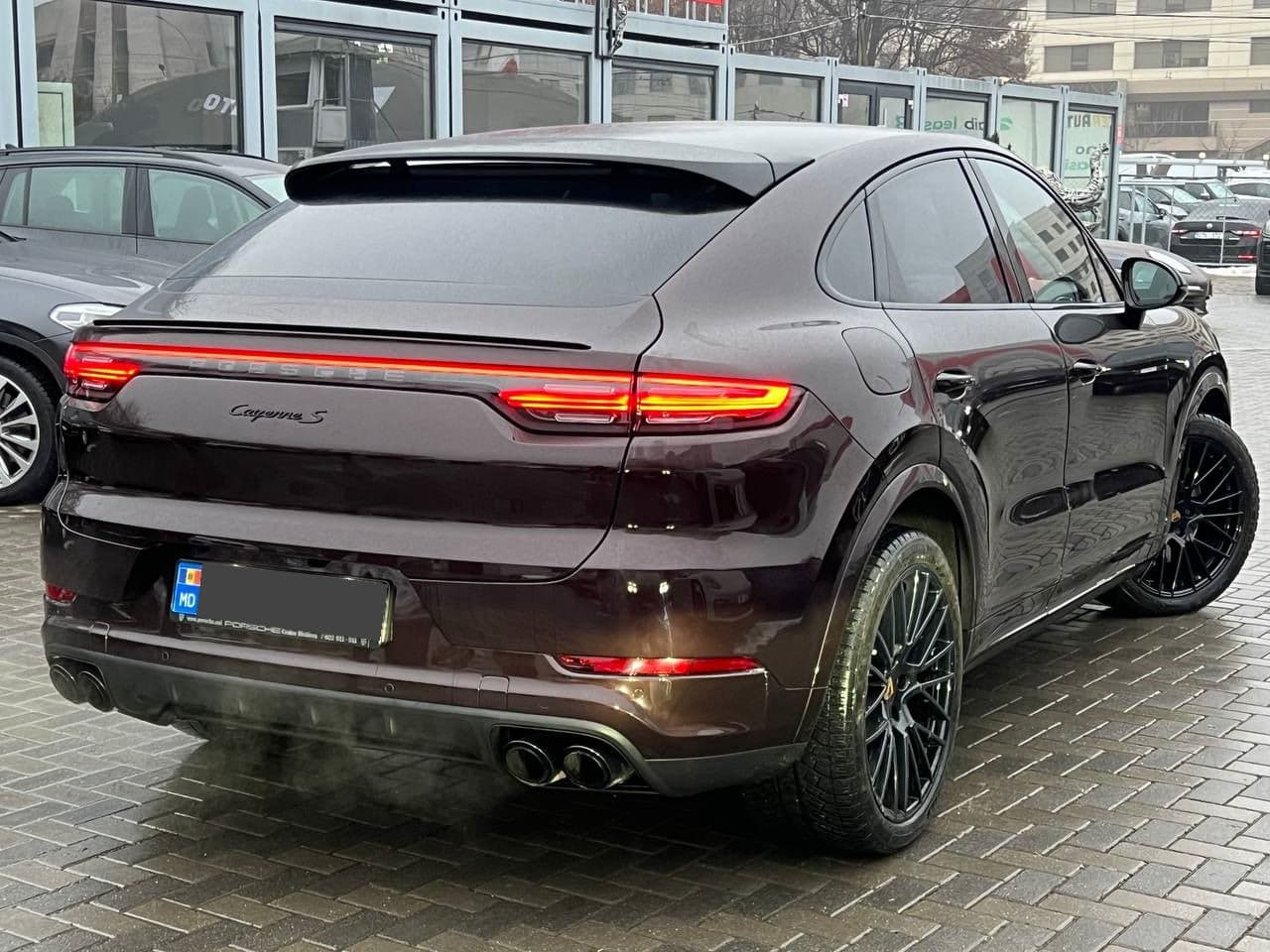 2020 Porsche Cayenne S Coupe — Miniatură 2