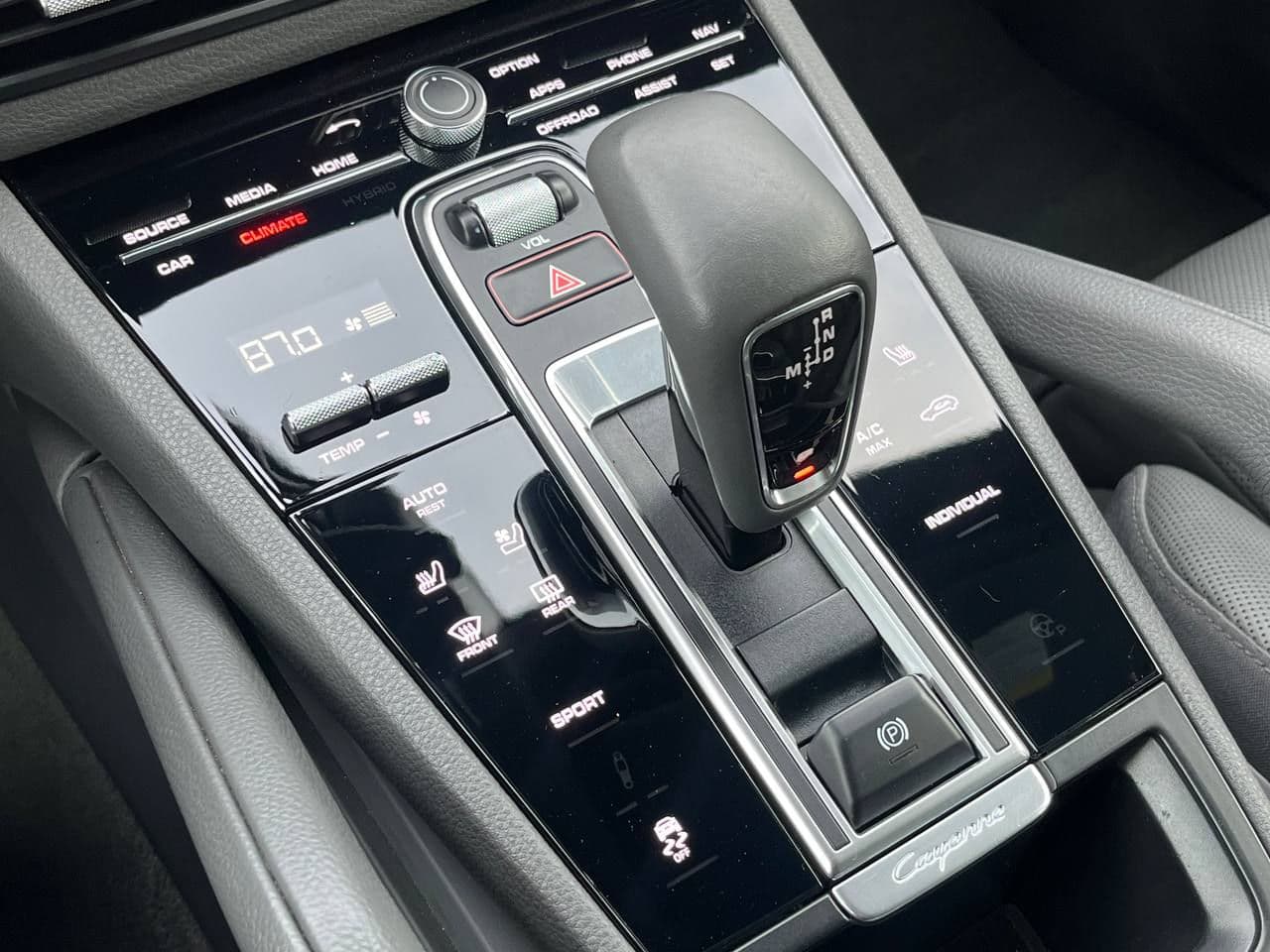 2021 Porsche Cayenne — Miniatură 18