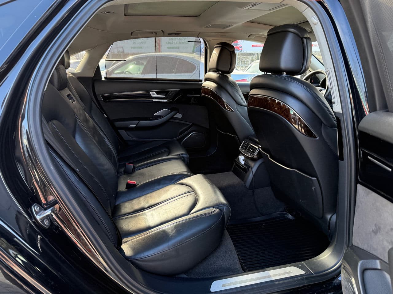 Audi A8 2011 — Миниатюра 19