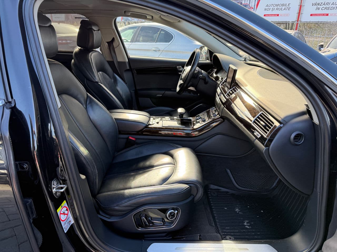 Audi A8 2011 — Миниатюра 5