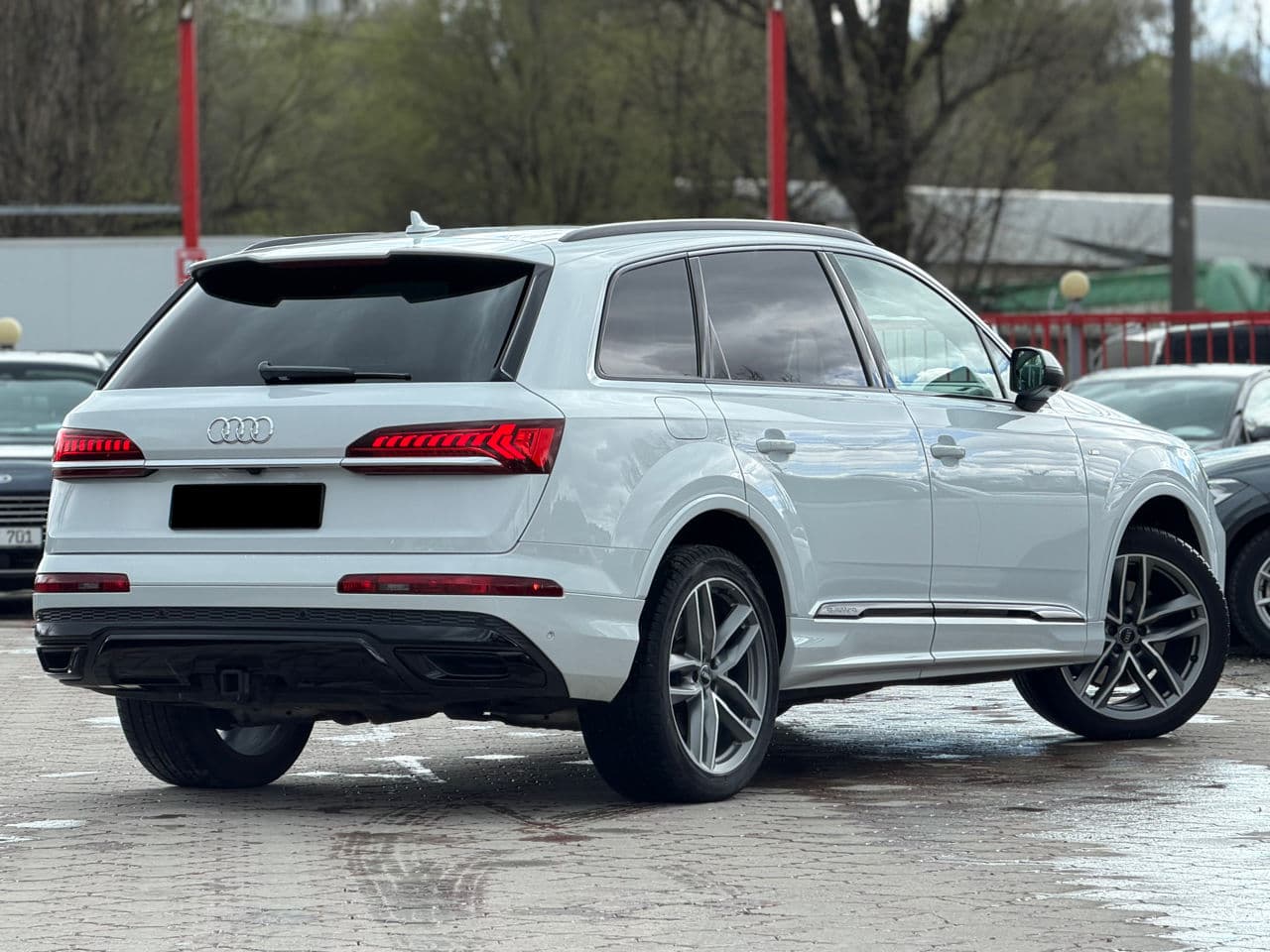 2019 Audi Q7 — Miniatură 2