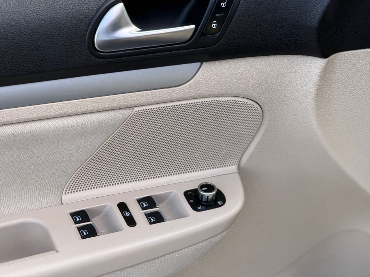 2012 Volkswagen Golf — Miniatură 6