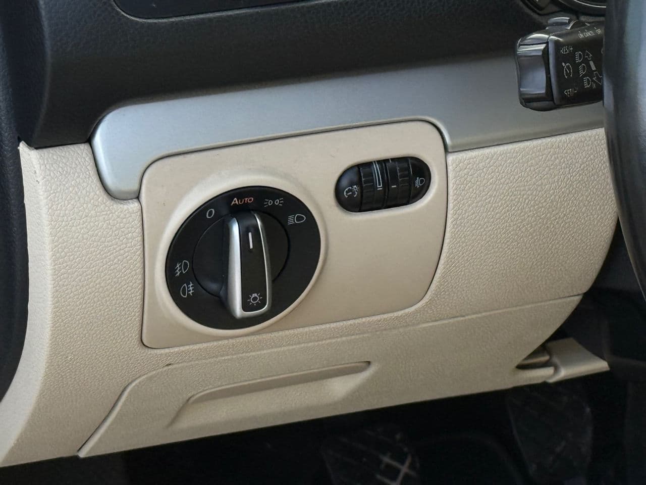 2012 Volkswagen Golf — Miniatură 7