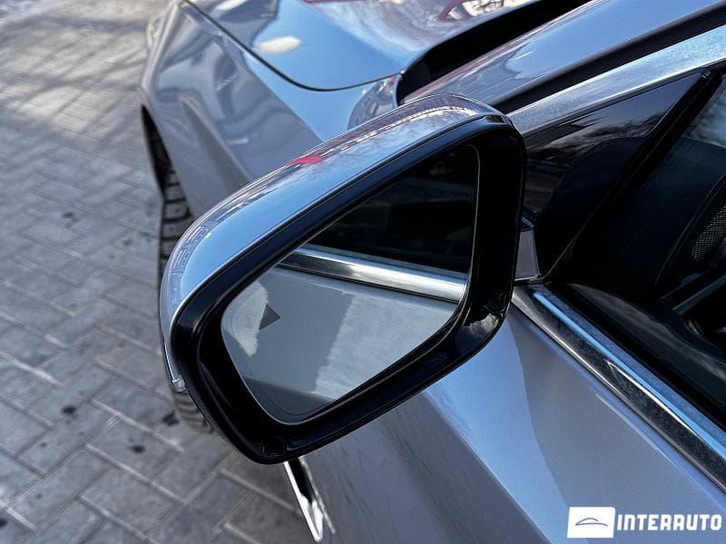 2021 BMW 530 — Miniatură 24