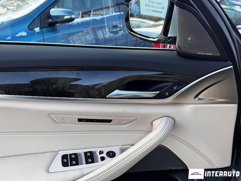 2021 BMW 530 — Miniatură 16