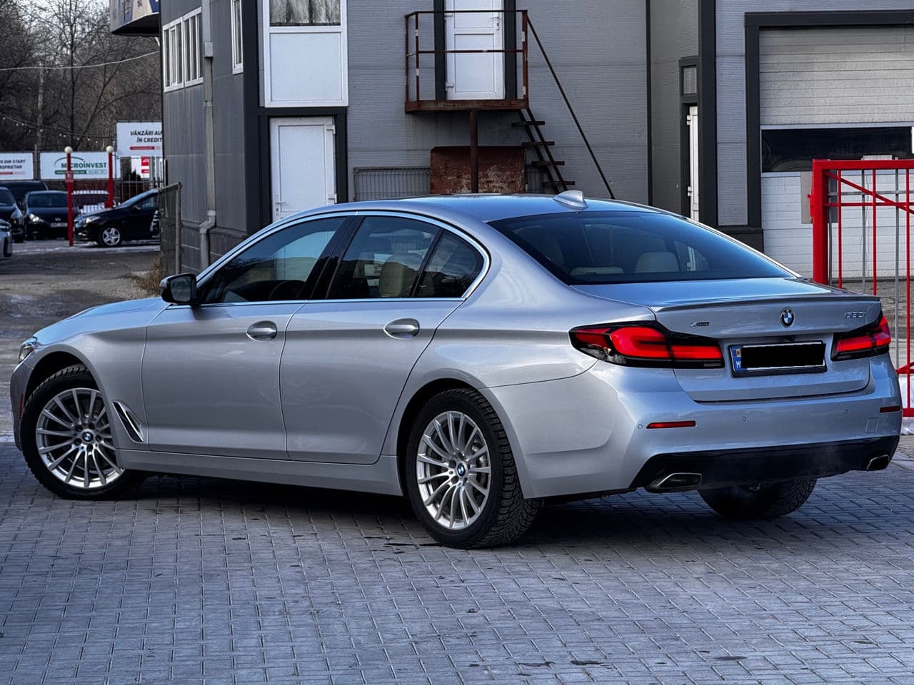 2021 BMW 530 — Miniatură 4