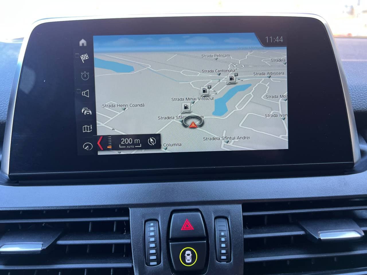 2021 BMW 216d — Miniatură 11