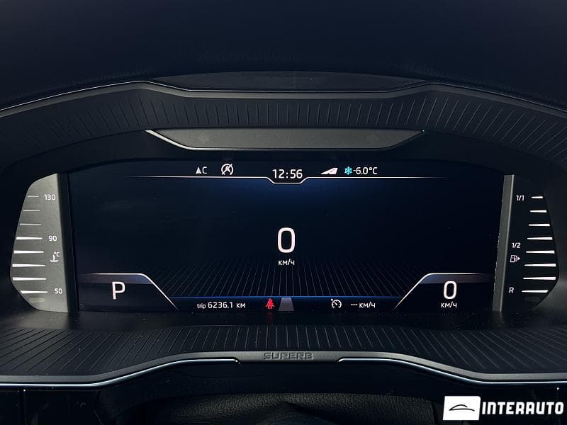 2019 Skoda Superb — Miniatură 10