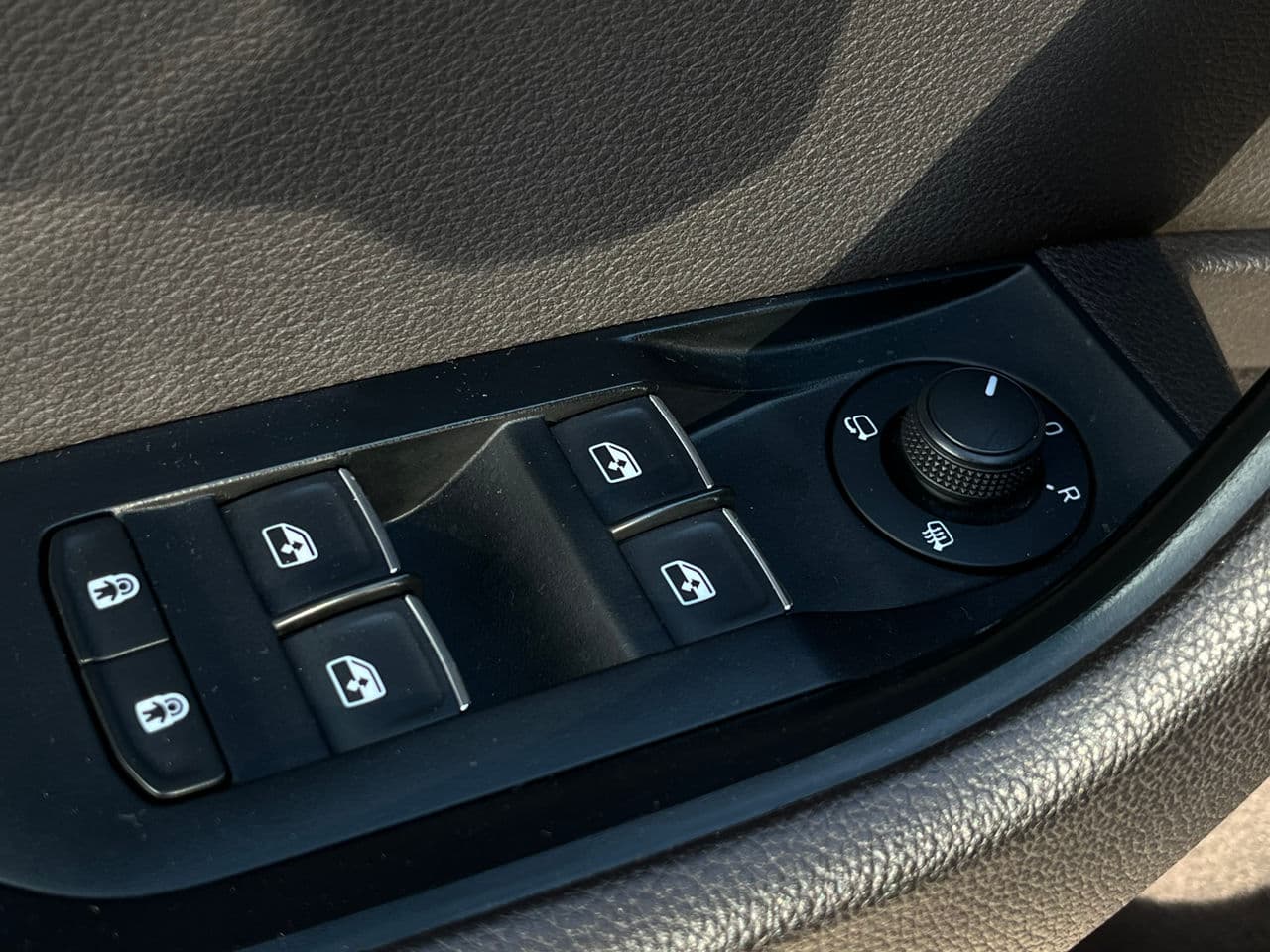 2019 Skoda Superb — Miniatură 7