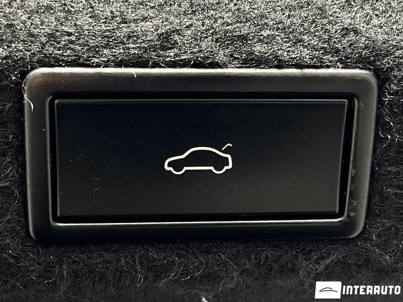 2019 Skoda Superb — Miniatură 20
