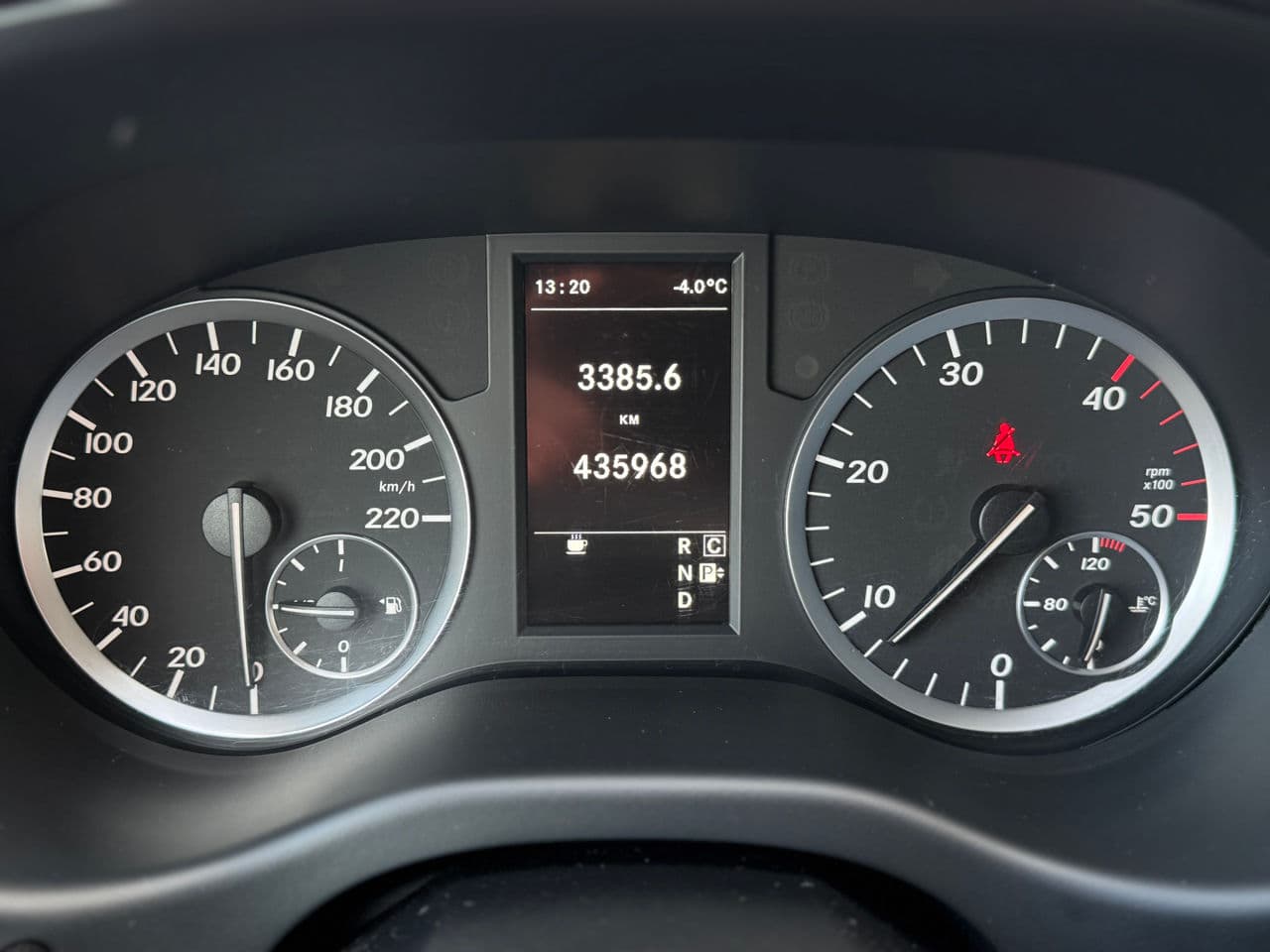 2019 Mercedes Vito — Miniatură 10