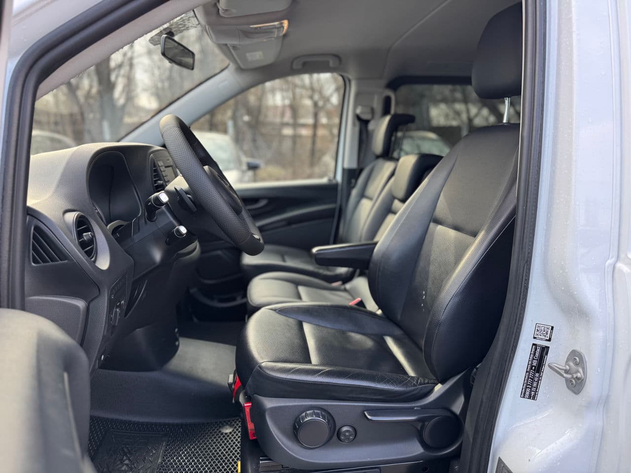 2019 Mercedes Vito — Miniatură 5