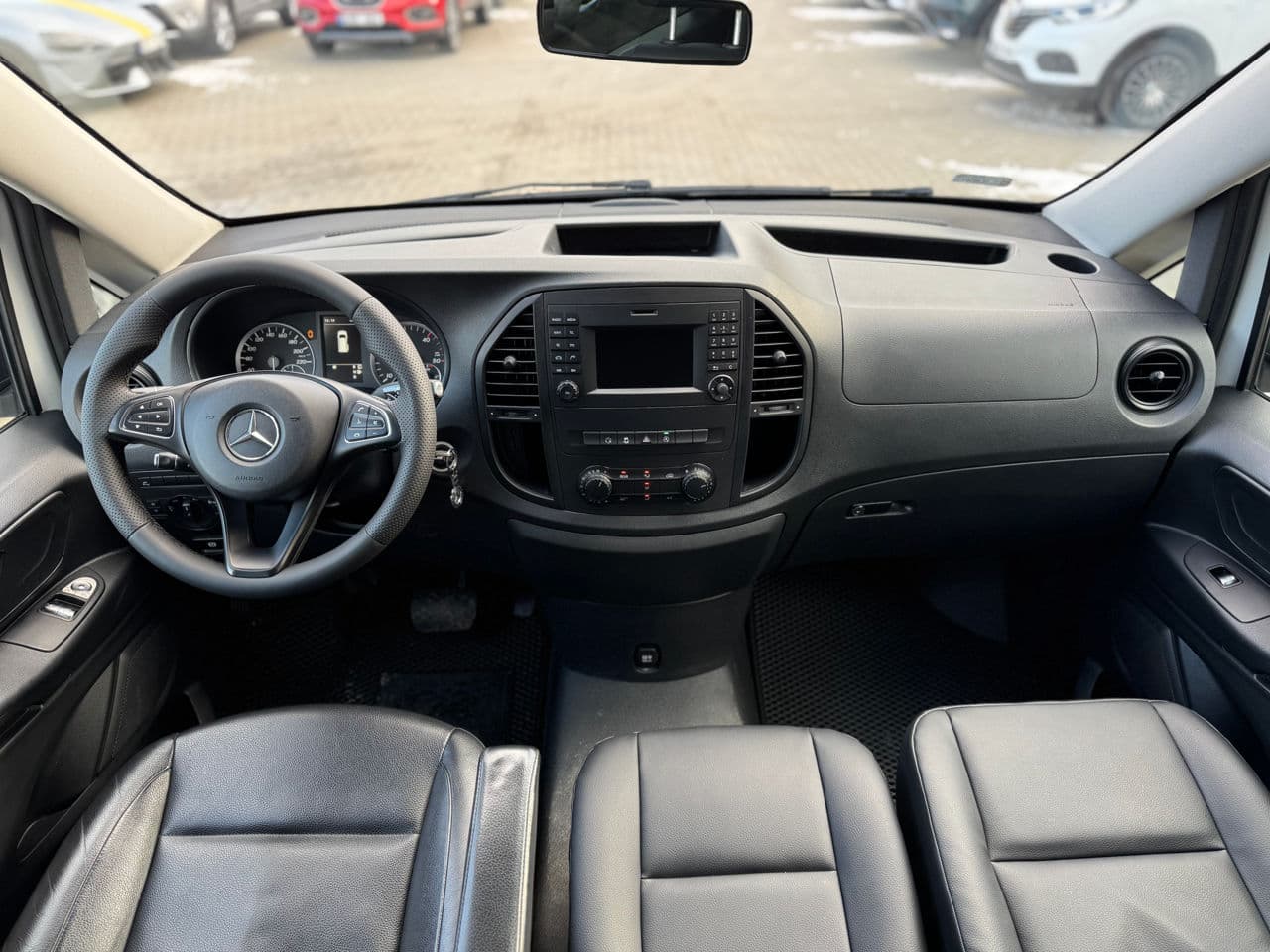2019 Mercedes Vito — Miniatură 8