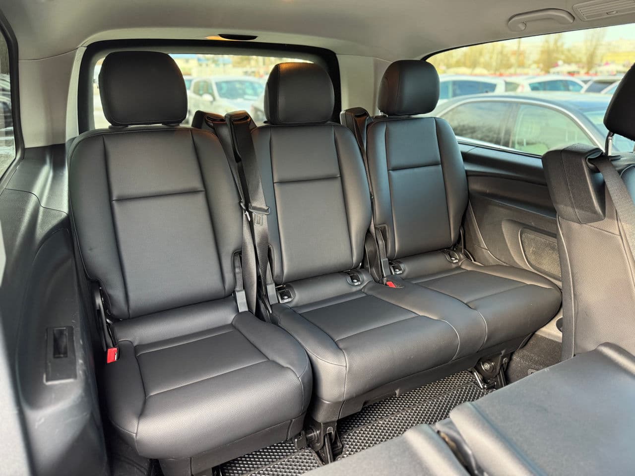2019 Mercedes Vito — Miniatură 15