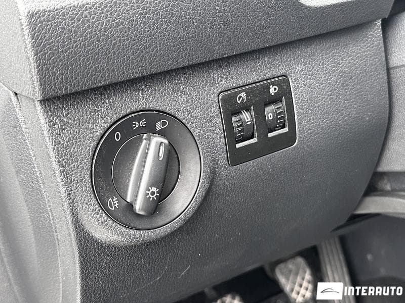 2015 Volkswagen Caddy — Miniatură 11