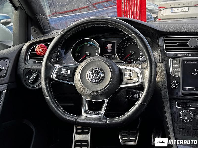 2015 Volkswagen Golf GTE — Miniatură 7