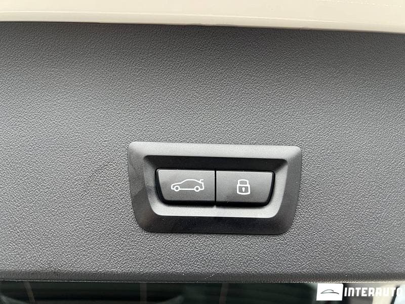 2024 BMW X3 2.0i — Miniatură 22