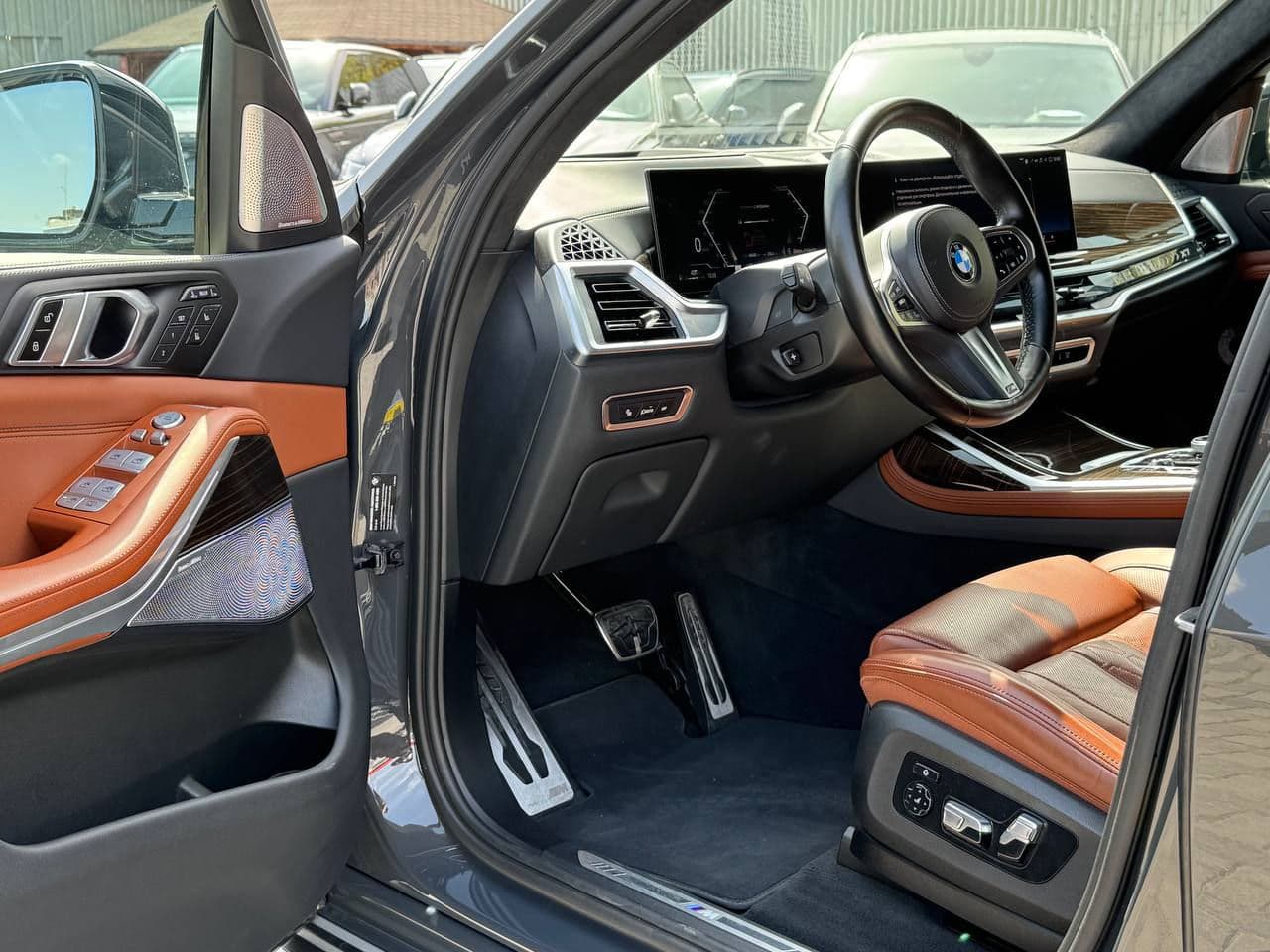 2023 BMW X7 4.0i — Miniatură 6