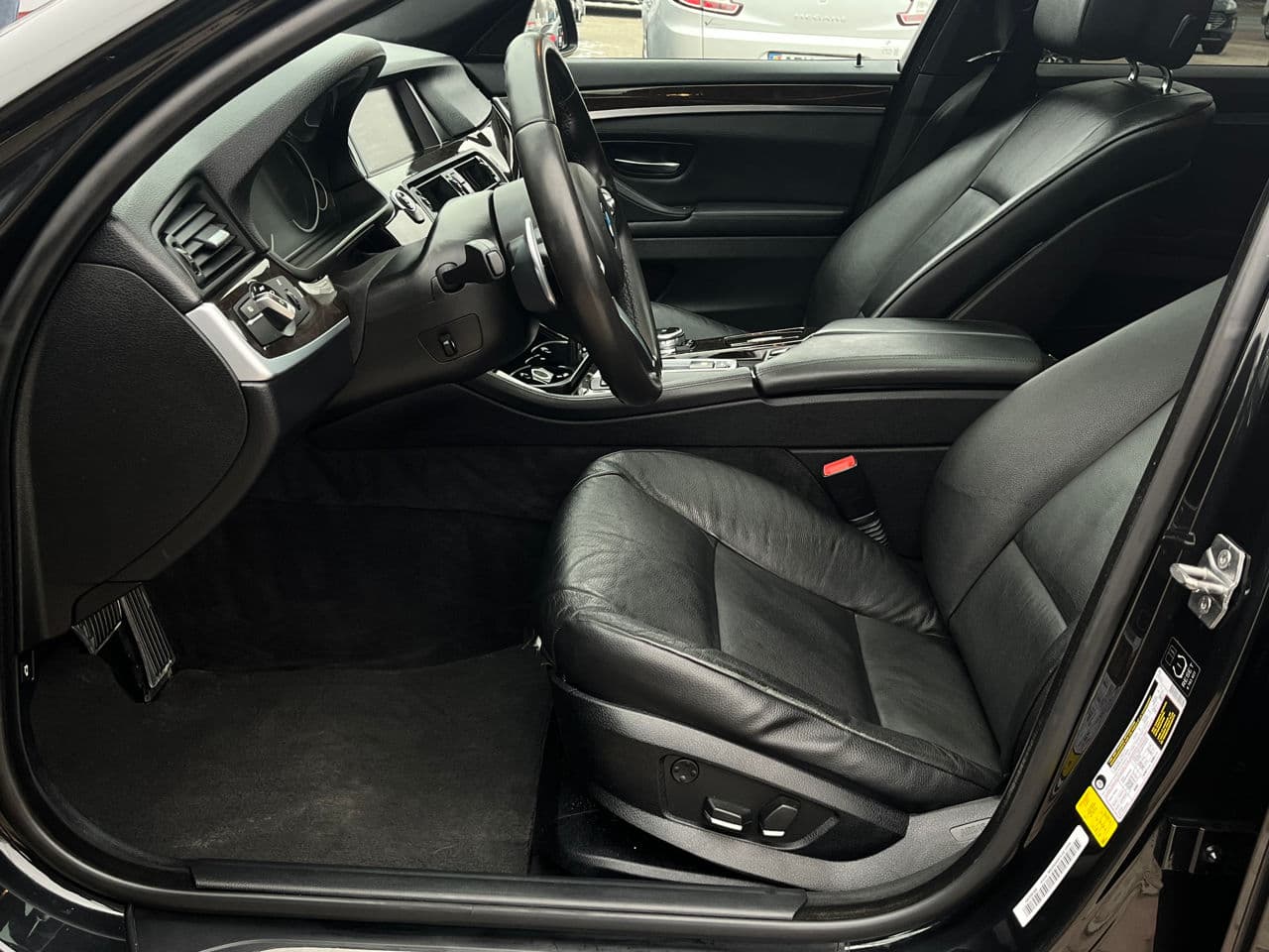 2012 BMW 528 — Miniatură 6