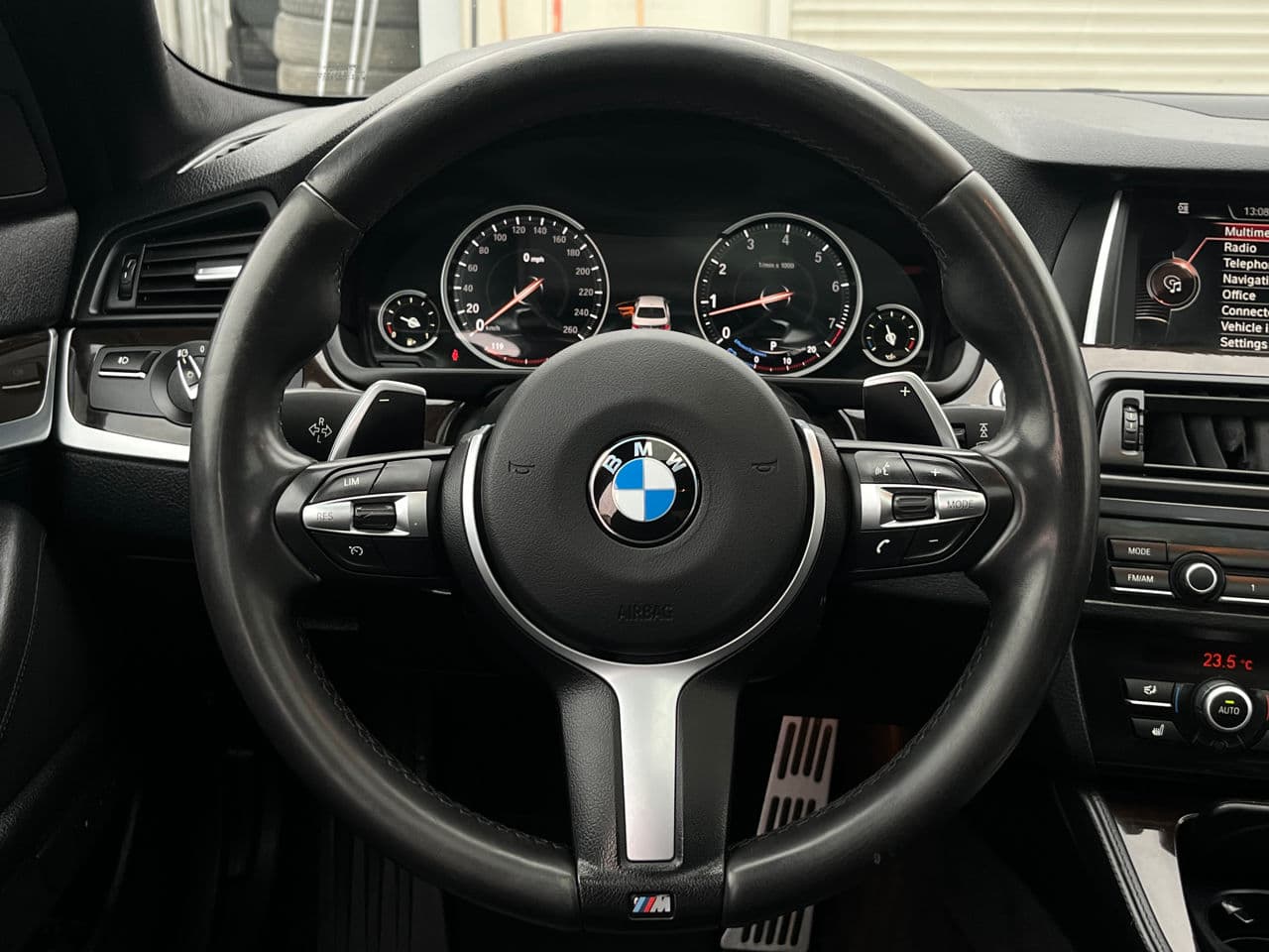 2012 BMW 528 — Miniatură 10