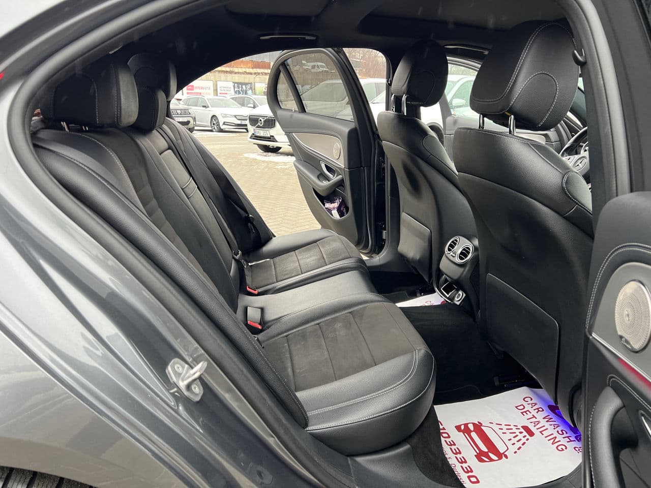2017 Mercedes E 200 — Miniatură 13