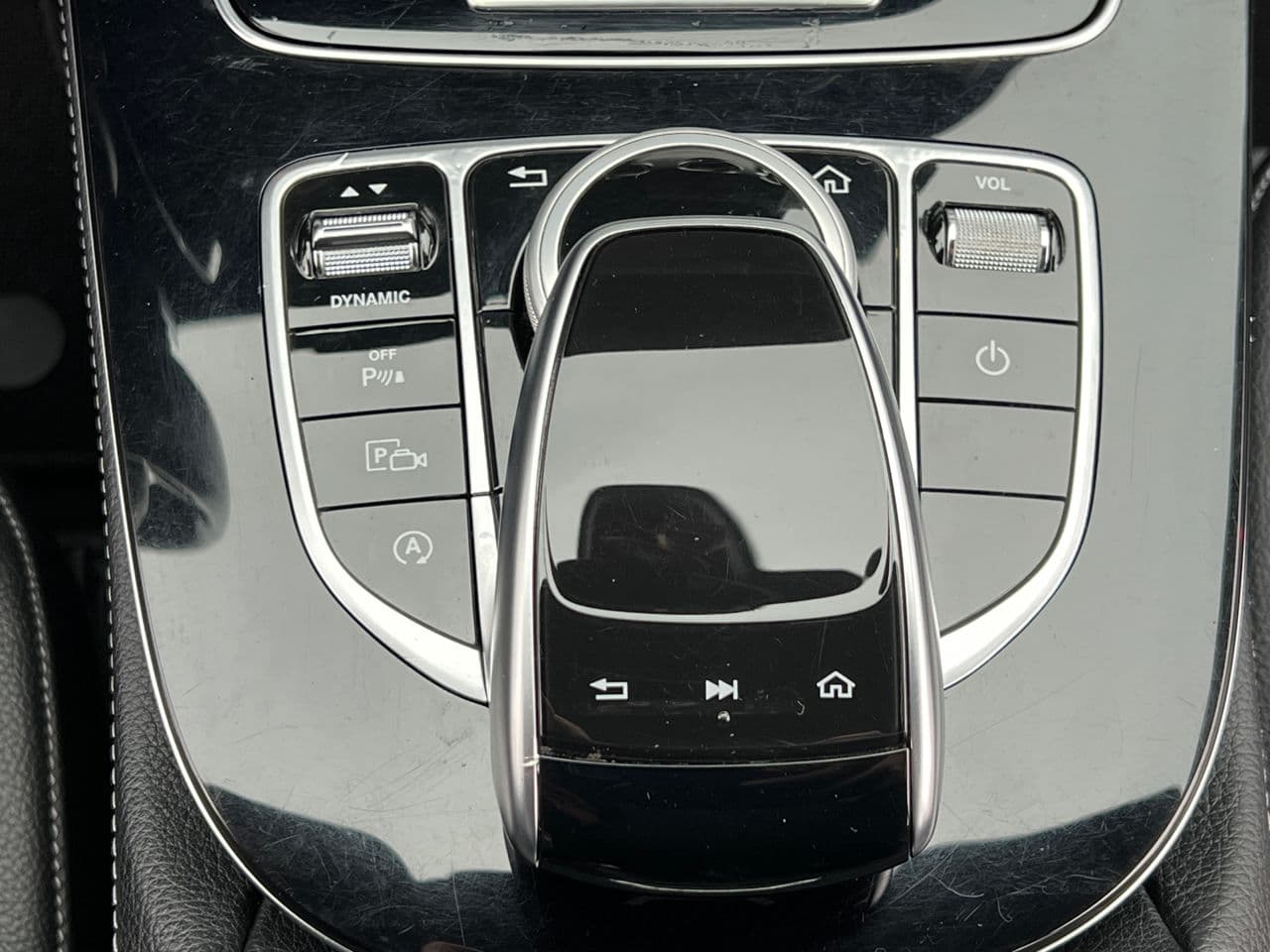 2017 Mercedes E 200 — Miniatură 11