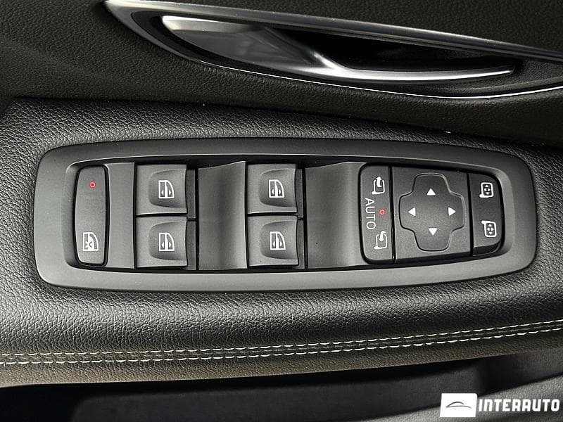 Renault Grand Scenic 2017 — Миниатюра 18