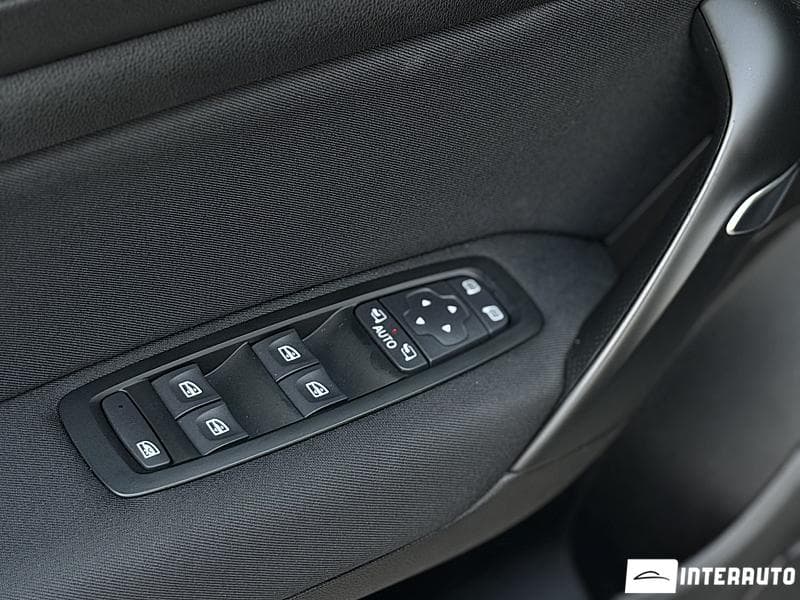 2020 Renault Megane — Miniatură 6