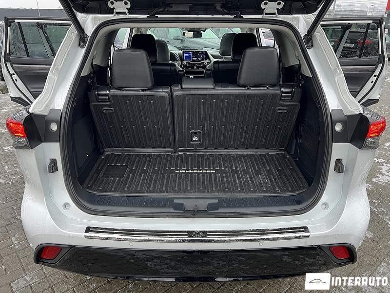 2022 Toyota Highlander — Miniatură 26