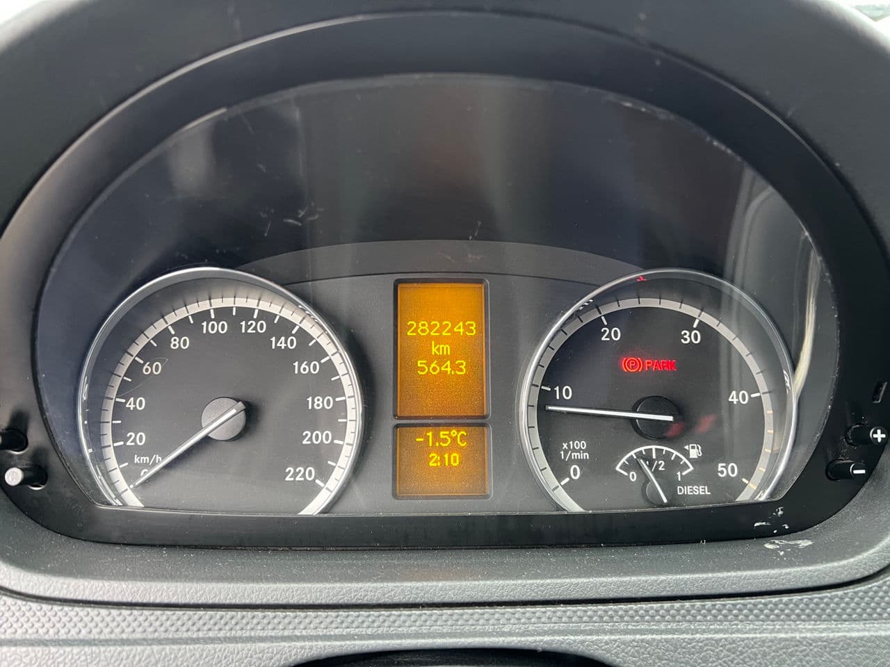 2011 Mercedes Vito — Miniatură 7