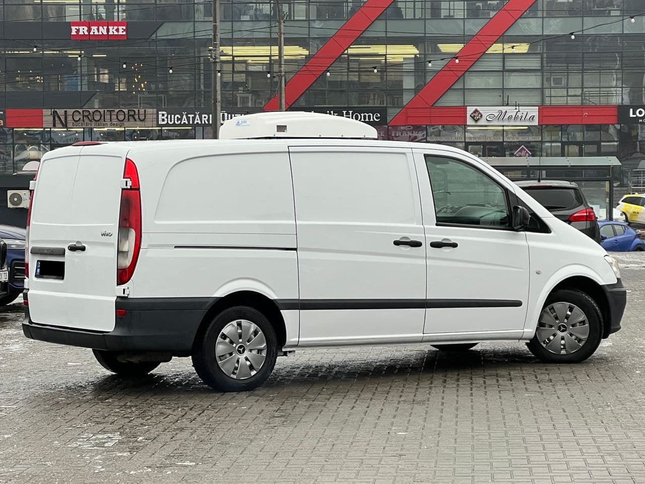 2011 Mercedes Vito — Miniatură 3