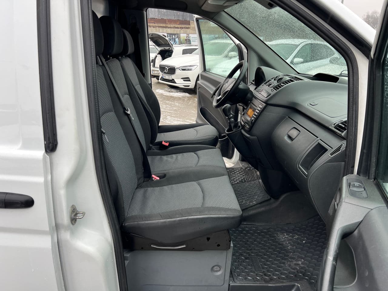 2011 Mercedes Vito — Miniatură 11