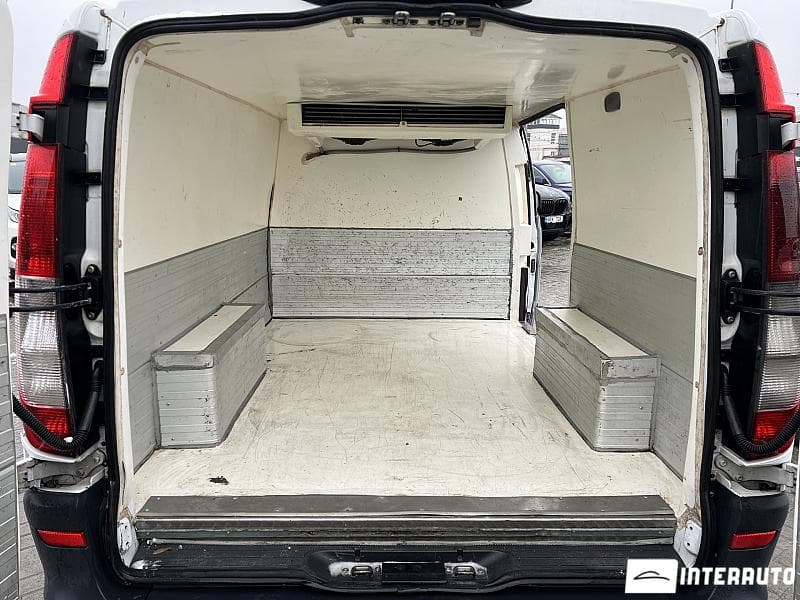 2011 Mercedes Vito — Miniatură 16