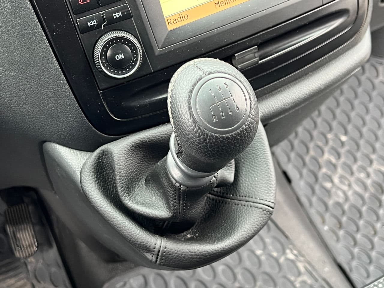 2011 Mercedes Vito — Miniatură 10