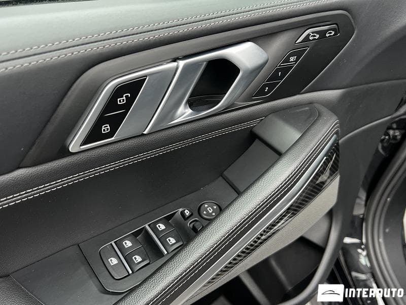 BMW X6 4.0D 2021 — Миниатюра 17