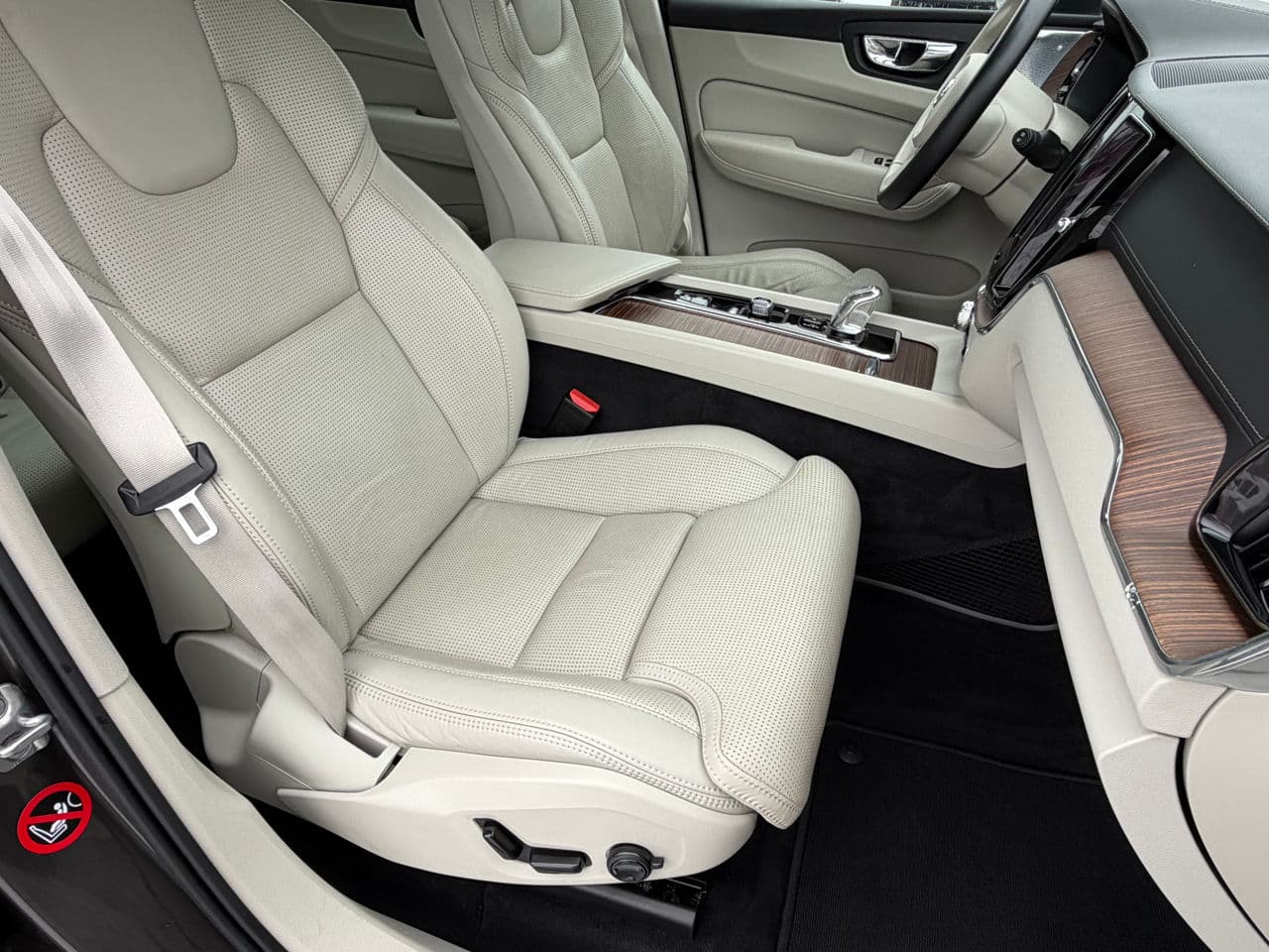 2018 Volvo XC 60 — Miniatură 10